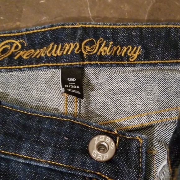 Women's jeans - Picture 2 of 3